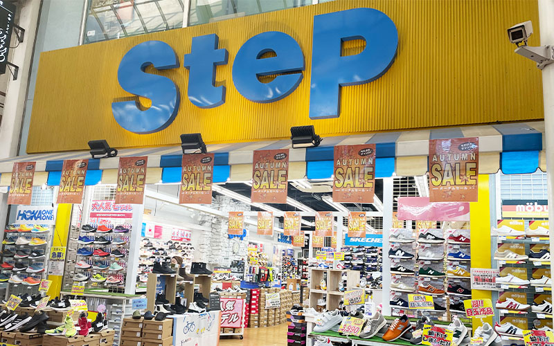 Step Sports ステップスポーツ 元町店