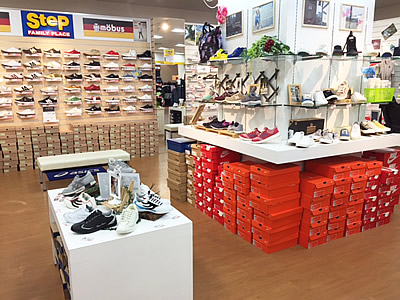 Step Sports ステップスポーツ つかしん店