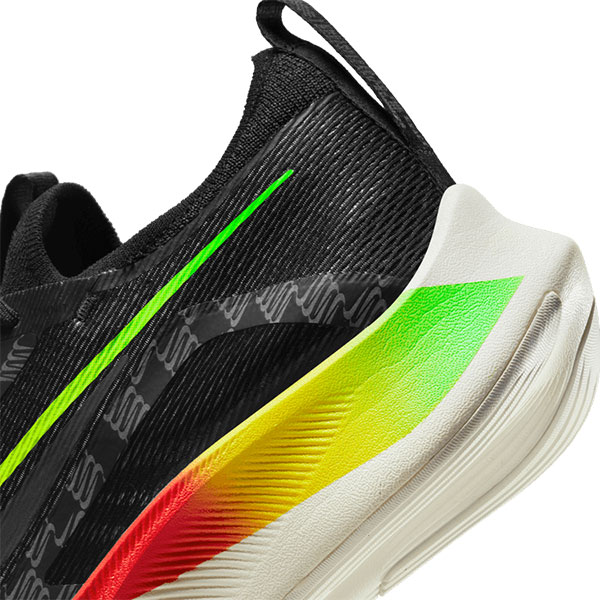 SteP OUTLET ONLINE / 【44%OFF】NIKE ズームフライ4【Zoom Fly 4 