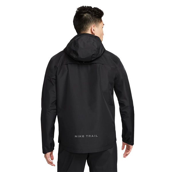 SteP SPORTS ONLINE / ã11%OFFãNIKE ãã¬ã¤ã« GTX ãã¼ãã£ ã¸ã£ã±ãããTRAIL GORE-TEX HOODIE JACKETã (DM4660-010 
