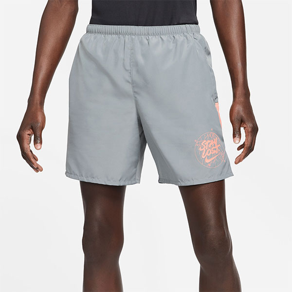 Step Sports オンラインショップ Clearance Sale Nike チャレンジャーbfワイルドランショーツ7インチ Da0177 084 スモークグレー Sp21